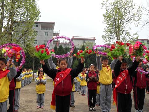 井岡山老區捐資助學儀式現場