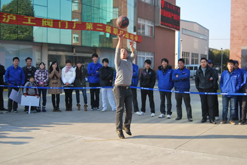 �Ϻ������y�T�S�ڶ������\�ӕ����Ӷ��cͶ�@��ِ���D15��