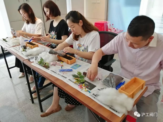 �����y�T�Gɫ��(chu��ng)��DIY���(d��ng)���D6��